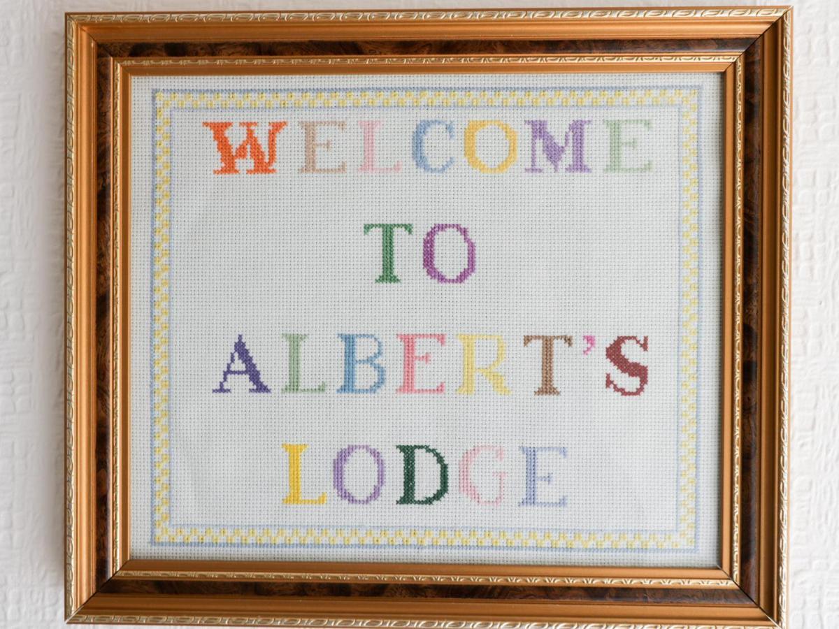 Alberts Lodge Boultham Ngoại thất bức ảnh
